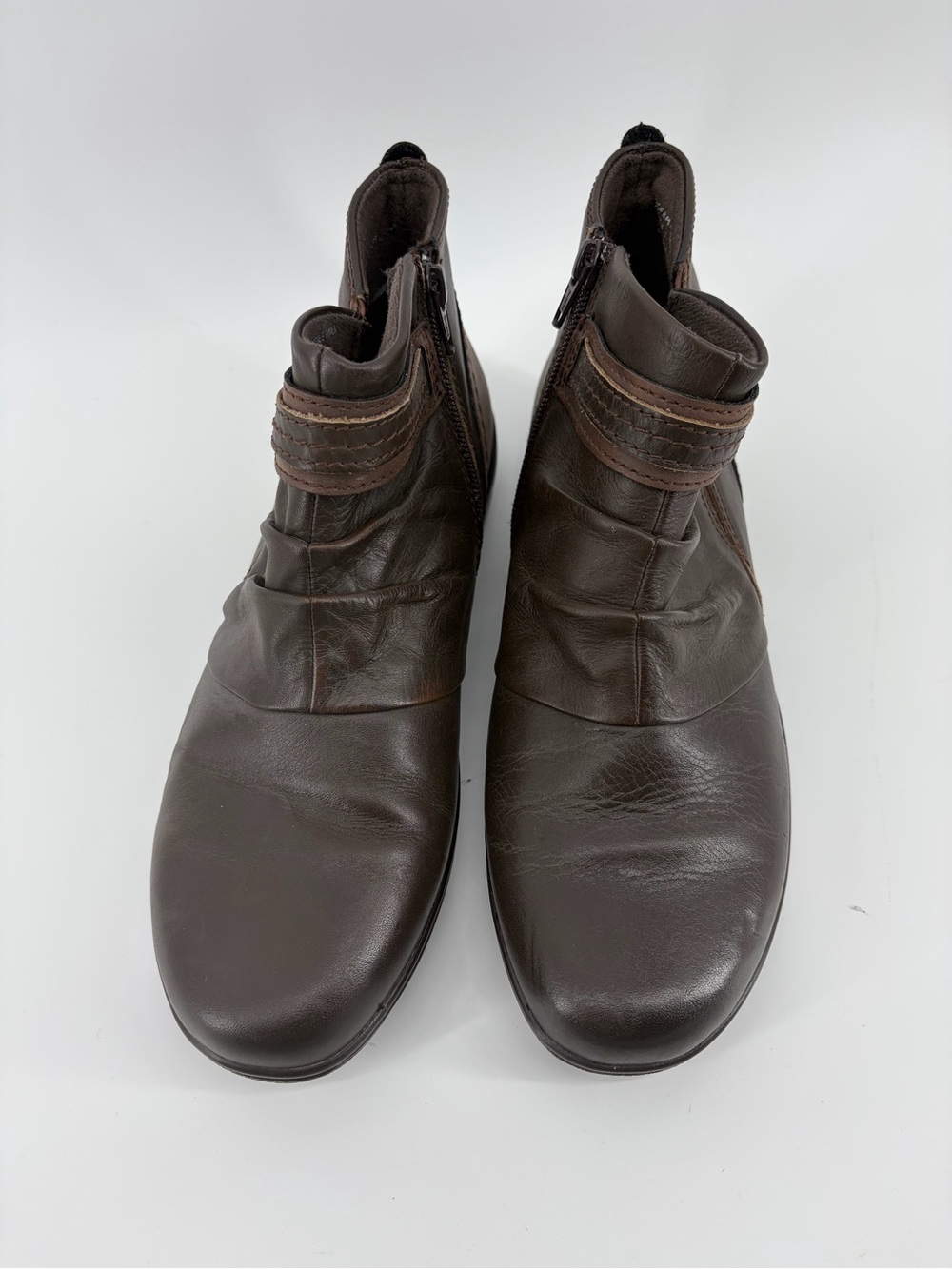 Earth Origins Glendale Gamila Bark Leather Ankle Boots, Women's‎ Size 8.5